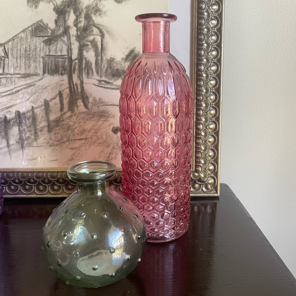 Y2K Pink Hobnail Milk Bottle Vase - Picture 4 of 5